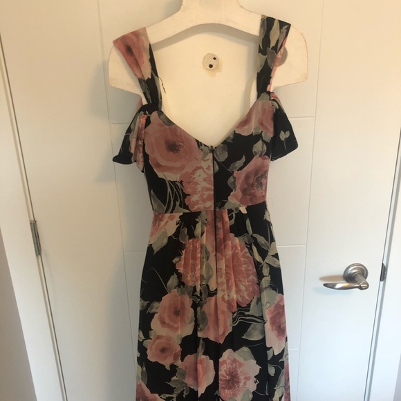 Soieblu summer maxi with cold shoulder - Picture 2 of 4